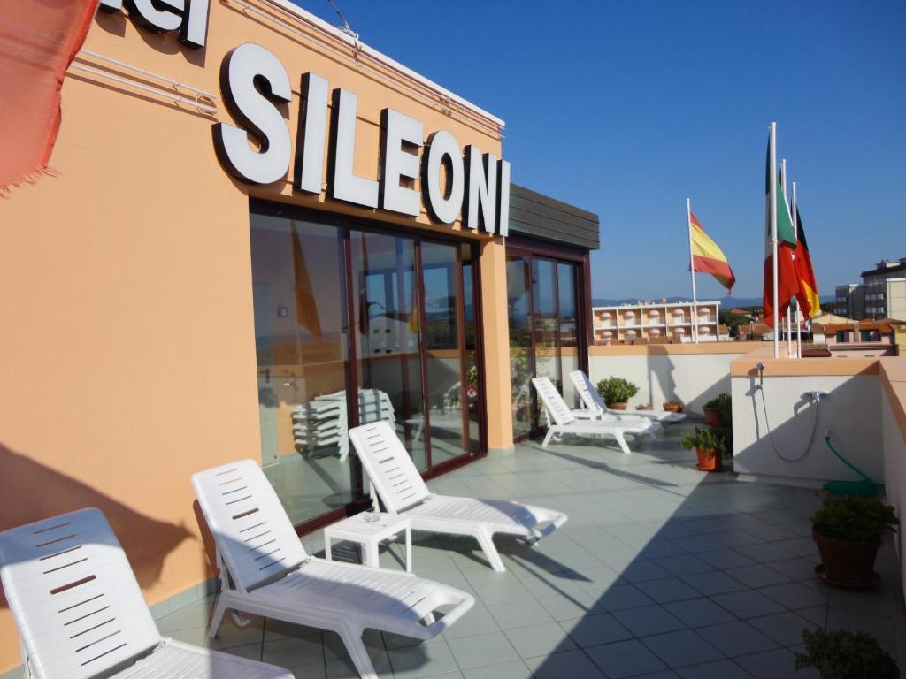 Hotel Sileoni Dependance Villa Antonio Marina di Cecina Kültér fotó