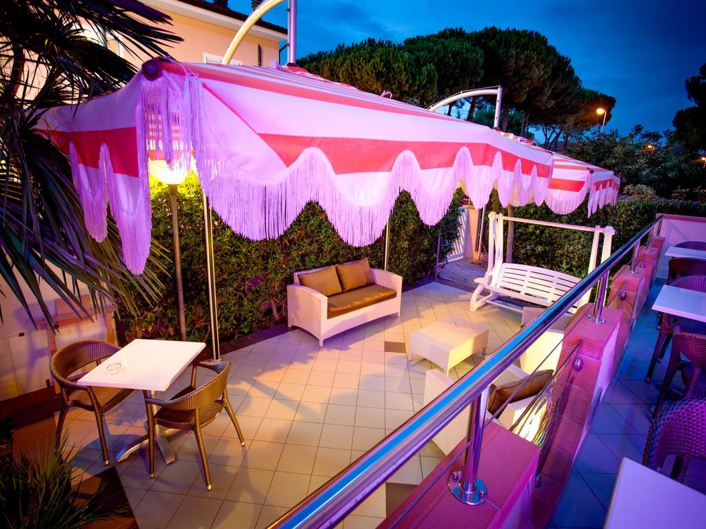 Hotel Sileoni Dependance Villa Antonio Marina di Cecina Kültér fotó