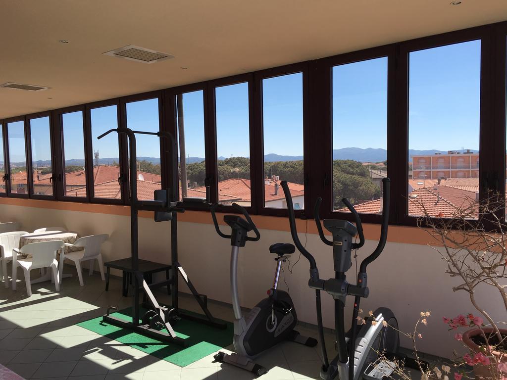 Hotel Sileoni Dependance Villa Antonio Marina di Cecina Kültér fotó